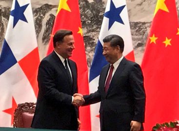 Varela confirma visita de presidente chino a Panamá a finales de año