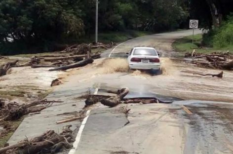 Lluvias causaron hundimiento y deslizamiento de carreteras en Chiriquí