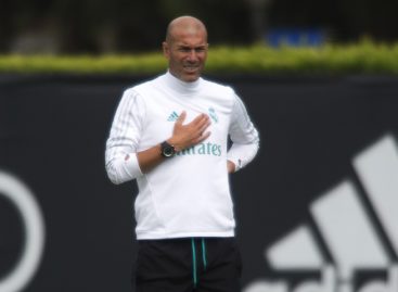 Zidane: Me gustaría ver juntos a Bale, Cristiano y Benzema