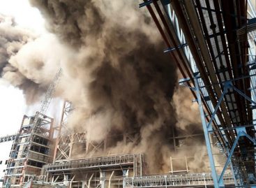 A 10 se elevan los muertos por explosión en planta térmica india