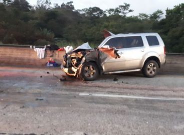 Reportan un aparatoso accidente en la Autopista Panamá-Colón