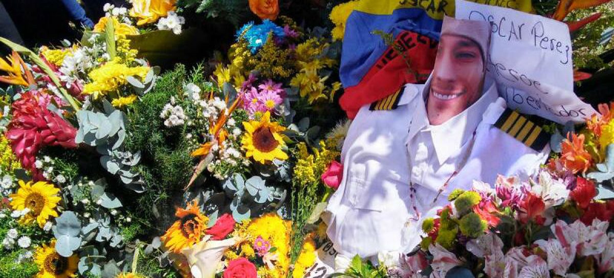 Régimen de Maduro enterró a rebeldes ejecutados en Caracas sin permitirles un funeral (Videos desgarradores)