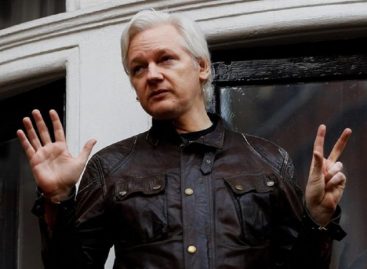 Ecuador busca mediación para solucionar situación de Assange