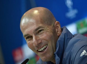 Zidane: Puede que venga alguien, pero no quiero que salga ningún jugador