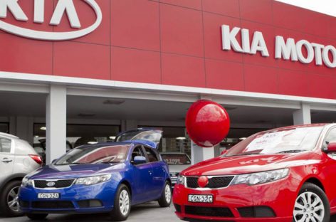 Multaron a Kia Motors en México por vender autos sin certificado ambiental