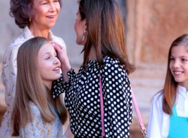 «Floja, antipática»: Así le gritaron a la Reina Letizia por disputas con Doña Sofía (VIDEO)