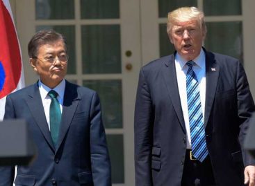 Trump sostuvo reunión con su homólogo surcoreano
