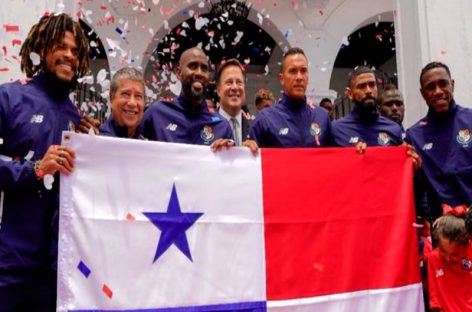 Varela estudia flexibilizar horarios laborales durante partidos de Panamá en el Mundial