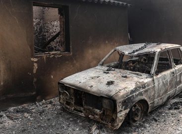 Incendio de El Algarve ha dejado 44 heridos y continúa activo