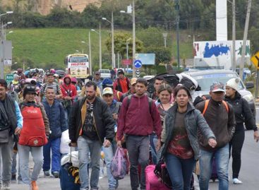 Perú espera a 20 mil venezolanos en su frontera en las próximas 48 horas