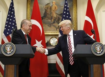 Estados Unidos y Turquía no logran acuerdo para rebajar las tensiones bilaterales