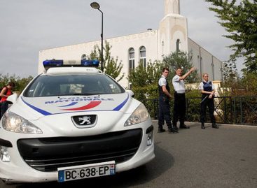 Dos muertos por ataque con cuchillo cerca de París