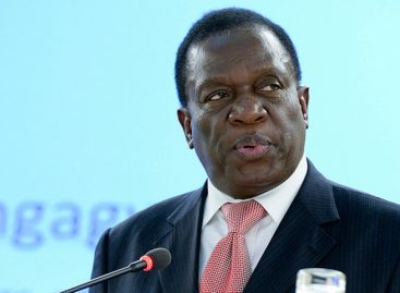 Presidente Mnangagwa tomó delantera en elecciones presidenciales de Zimbabue