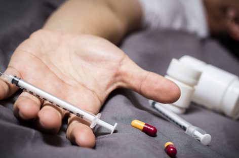 Muertes por sobredosis en Estados Unidos subieron desde antes de opioides