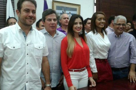 Blandón y Etchelecu dominan la contienda del Panameñismo