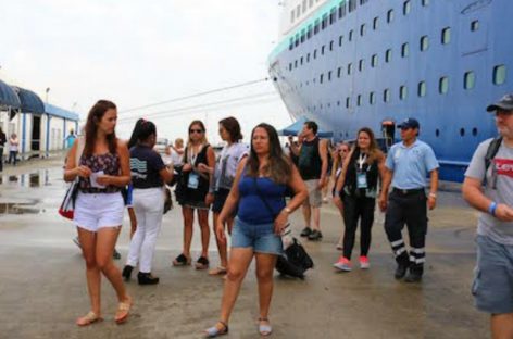 Esperan concretar meta de 3 millones de turistas en Panamá para 2020