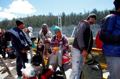 Venezolanos llegan a Perú antes que venza plazo para permiso especial