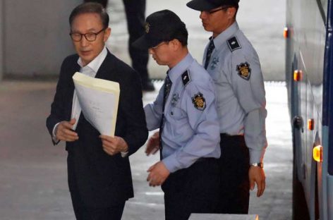 Expresidente surcoreano fue condenado a 15 años de cárcel
