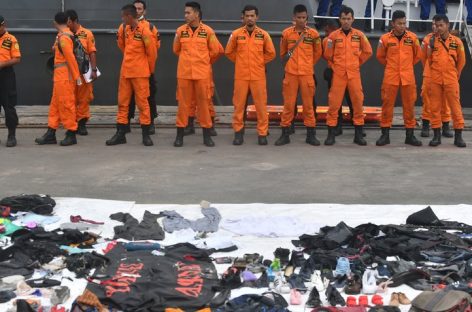 Fueron hallados restos humanos de avión accidentado en Indonesia