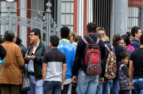 Nuevo fallo obliga a venezolanos a ingresar a Perú con pasaporte