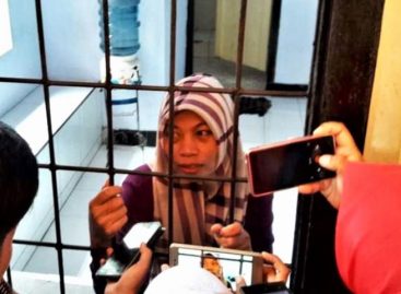 AI pidió excarcelación de profesora víctima de acoso sexual en Indonesia