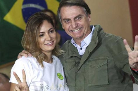 Michelle Bolsonaro dijo que desea participar en programas sociales
