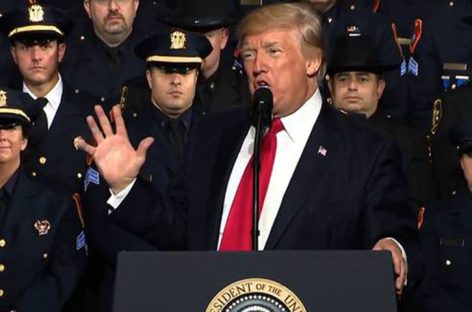 Trump destaca “gran valentía” de la Policía ante el tiroteo en California