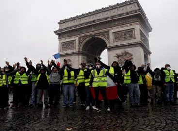 Gobierno francés teme presencia de armas en las protestas del sábado