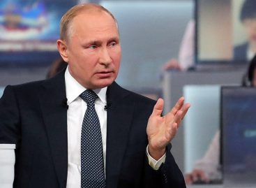 Putin condenó intentos de cambiar situación en Venezuela por la fuerza