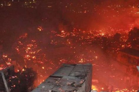 Unas 600 casas fueron destruidas por incendio en capital amazónica de Brasil