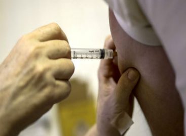 Arriban al país 1,2 millones de vacunas contra la influenza