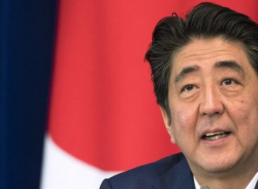 Abe respalda a Trump por “no hacer concesiones fácilmente” a Pionyang