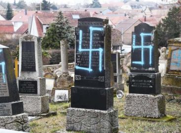 Profanado cementerio judío en Francia en pleno aumento de actos antisemitas