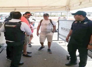 Colombia impidió entrada de diez personas cercanas a Maduro
