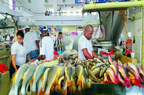 Reportan escasa venta de mariscos durante inicio de la Cuaresma