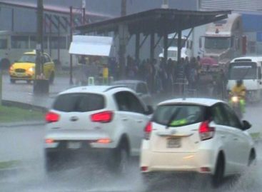 Fuertes lluvias causaron apagón en Panamá Oeste