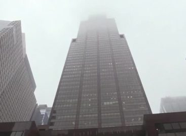 Helicóptero chocó contra un rascacielos de Nueva York