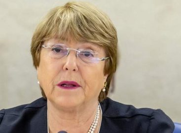Bachelet denuncia condiciones de migrantes detenidos en EEUU