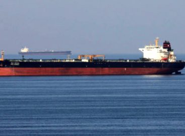 Irán retuvo buque petrolero con combustible de contrabando que tenía bandera panameña