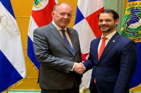 Panamá firmó acuerdo comercial con Reino Unido previo al Brexit