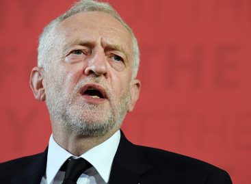 Corbyn califica de «vergonzosa» la suspensión del Parlamento