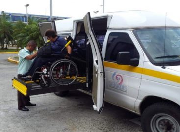 Habilitan buses en terminal de Albrook para trasladar a personas con discapacidad