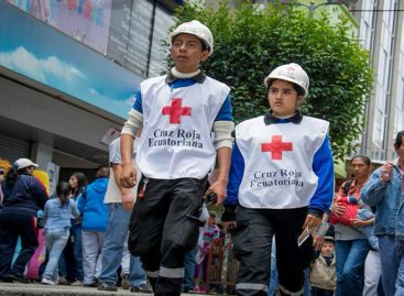 Condenan agresiones en protestas contra alza de combustibles en Ecuador
