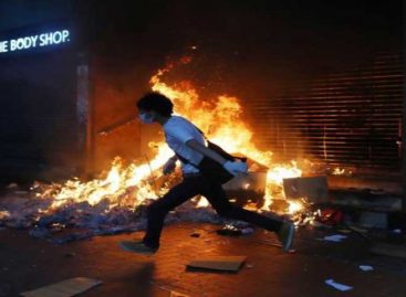 ONU teme escalada de violencia en Hong Kong y pide contención