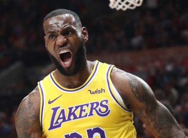 LeBron James comandó victoria de Lakers ante Spurs