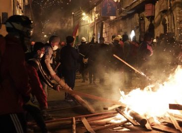 La Paz vivió otra noche de protestas cerca de la sede del Gobierno