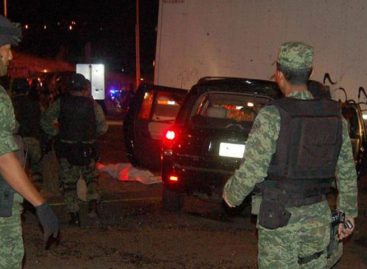Mueren 11 presuntos sicarios en choque con militares en México