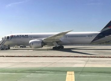 Aerolínea Latam solo operará el 5% de sus vuelos de pasajeros en abril