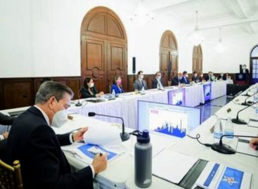 Consejo de Gabinete se reunió de forma presencial para revisar informe sobre pandemia